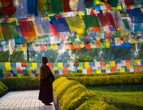Népal-drapeaux de prière expo